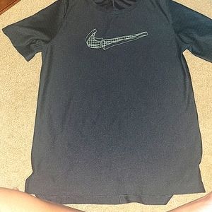Nike t-shirt